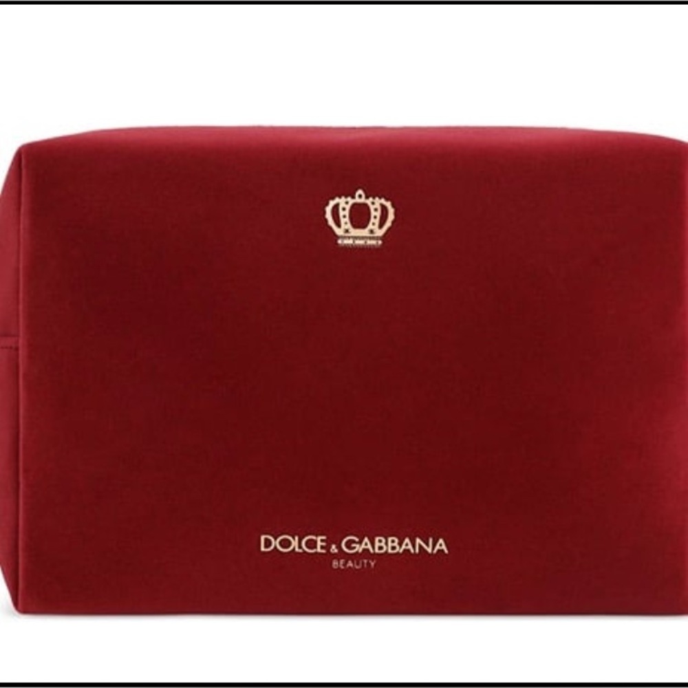 BRAND NEW Dolce&Gabbana Q velvet pouch
